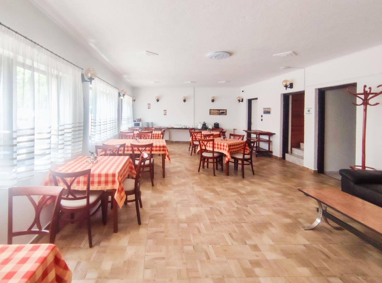 Viktória Panzió Zamárdi Hotel Exterior foto