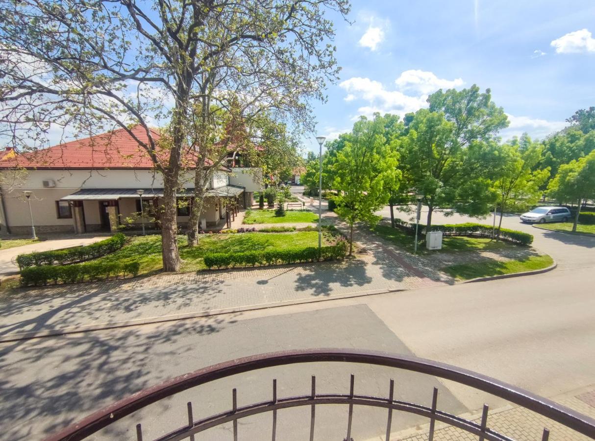 Viktória Panzió Zamárdi Hotel Exterior foto