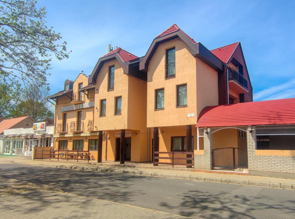 Viktória Panzió Zamárdi Hotel Exterior foto
